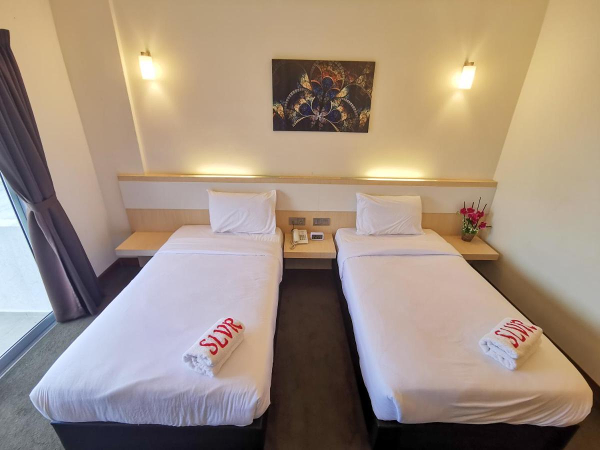 Serdang Lake View Resort Sungai Kechil المظهر الخارجي الصورة