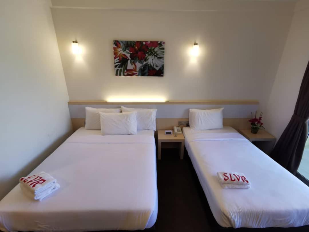 Serdang Lake View Resort Sungai Kechil المظهر الخارجي الصورة