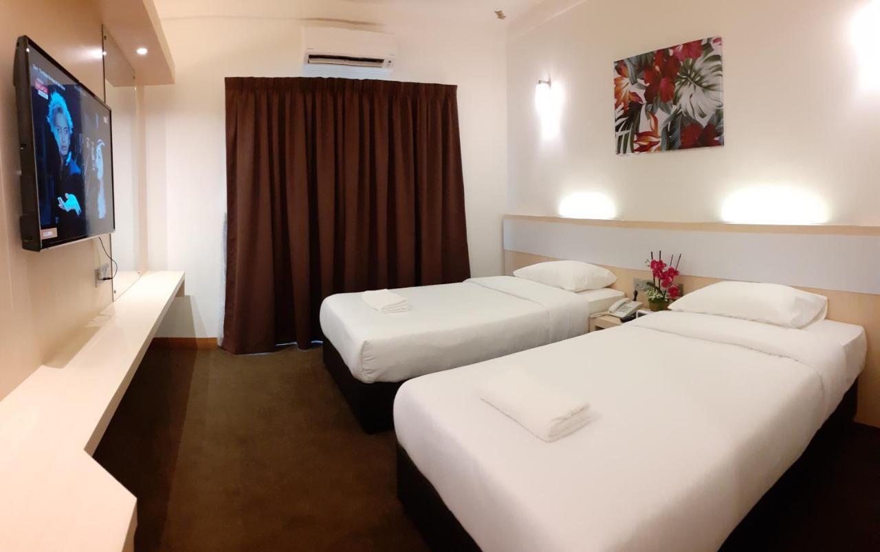 Serdang Lake View Resort Sungai Kechil المظهر الخارجي الصورة